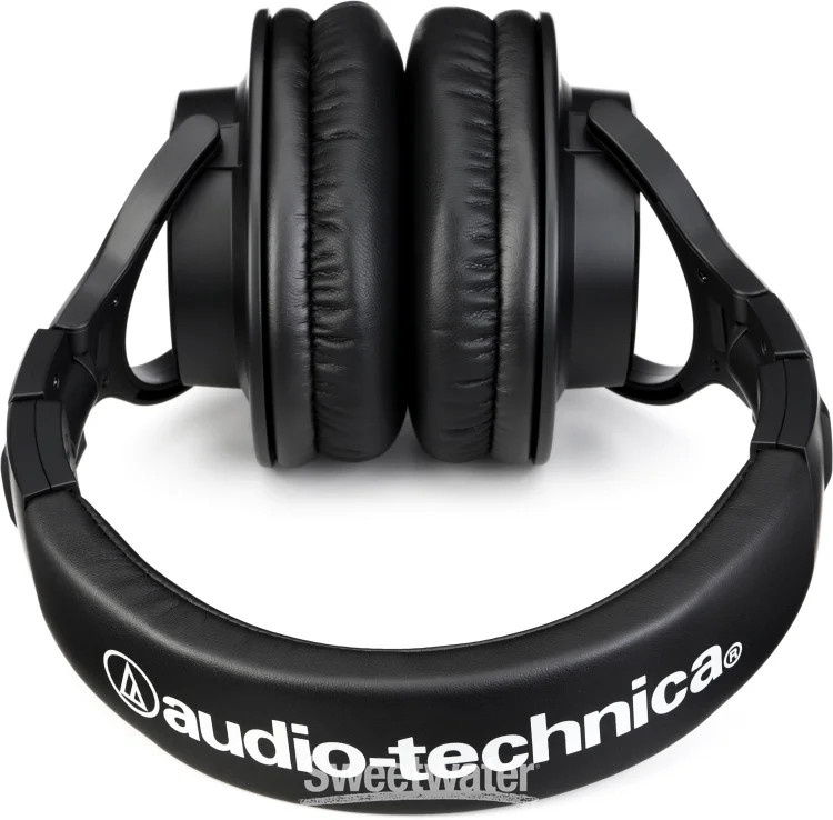 Audio-Technica ATH-M40x Closed-back Studio Monitoring Headphones