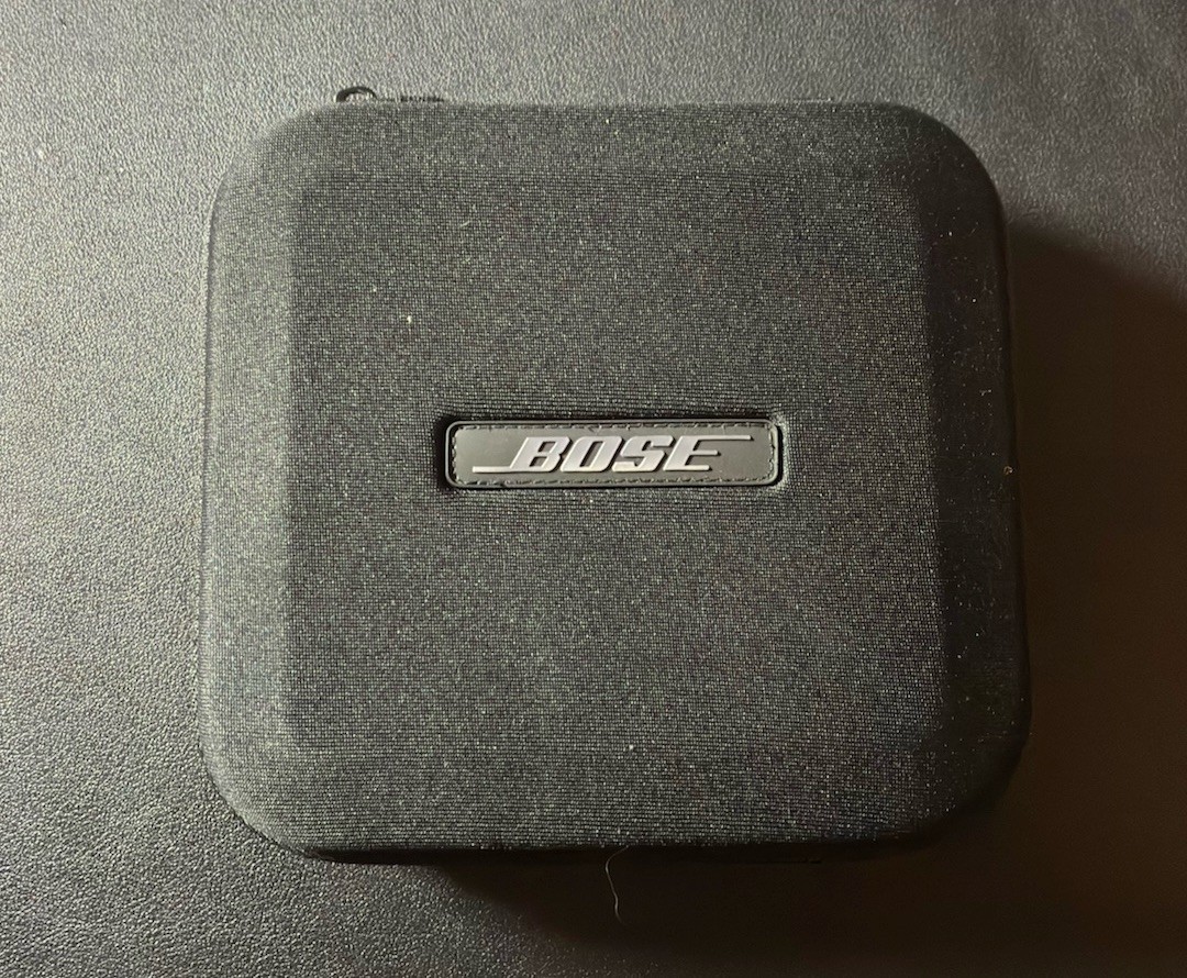 BOSE On-Ear Headphones Wired with CASE