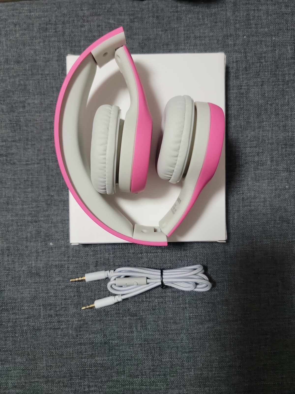 🏷LilGadgets Connect+ Style Wired Headphones for Kids – Safe and Comfortable