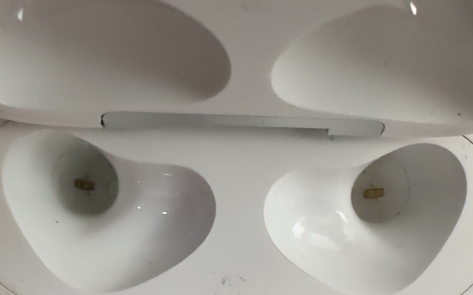 Apple AirPods 3rd Gen A2564 Bluetooth Wireless In-Ear Mic White + Cable