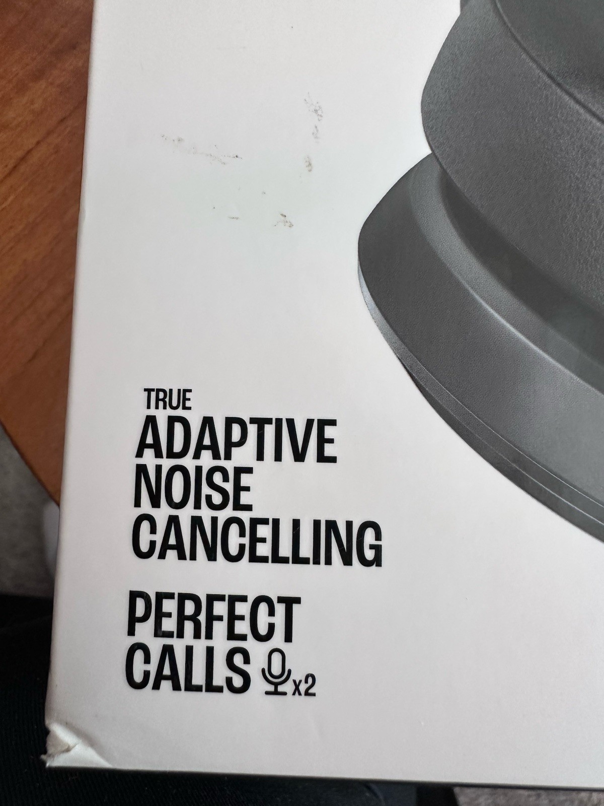 JBL Live 675NC Wireless On-Ear Headphones with Adaptive Noise Cancelling