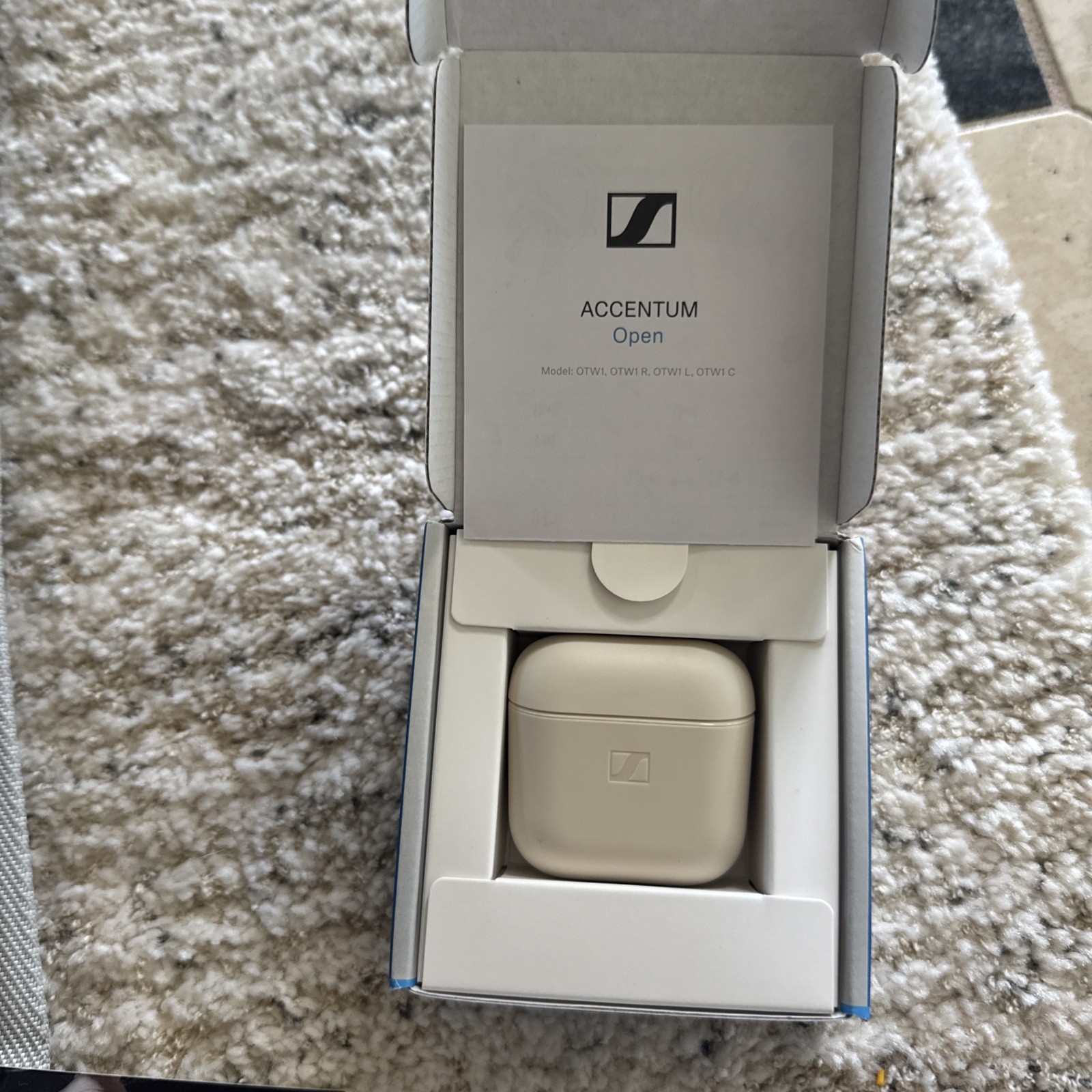 Sennheiser ACCENTUM Open Wireless Earbuds – Cream open box