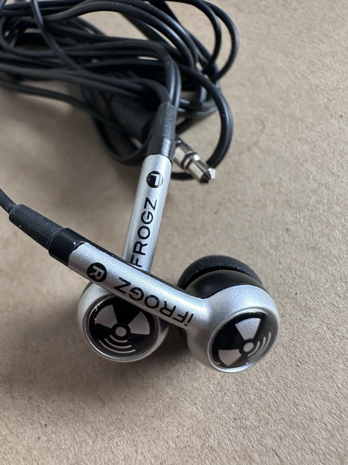 iFrogz In-Ear Earbuds Headphones