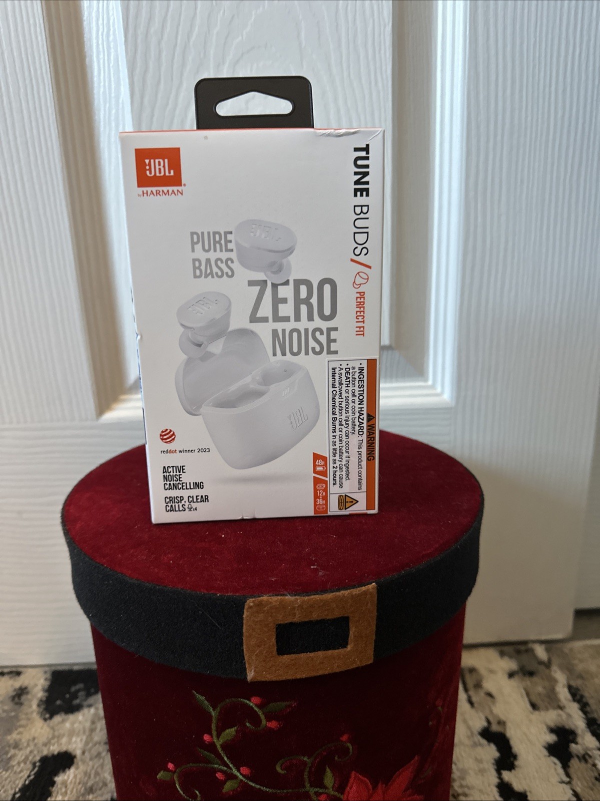 JBL Tune Buds True wireless Noise Cancelling earbuds, White