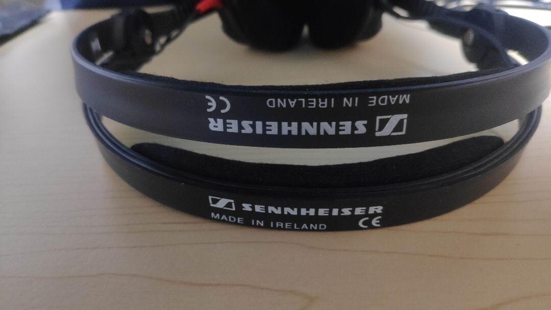 Sennheiser HD25 – 1 II Monitor Headphones New Packaging Version Model Black