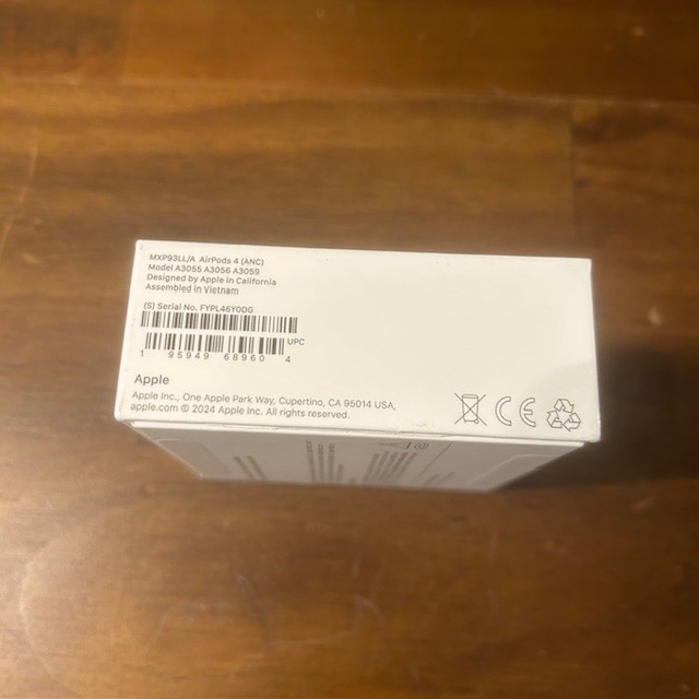 Empty Box Only – Apple AirPods 4 with Noise Cancellation & Manual A3055 A3056 A3