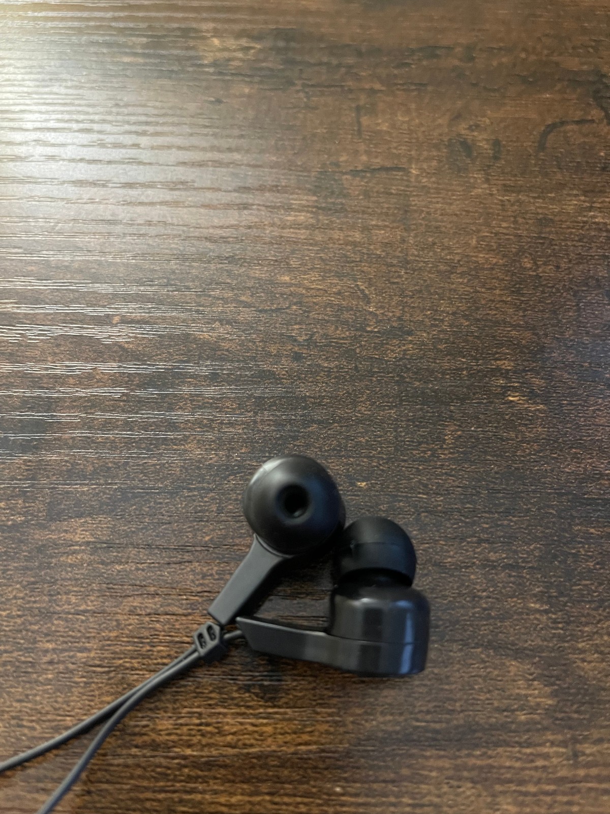 Unbranded Black and White Floral Design In-Ear Earbuds with 3.5 mm Audio Jack