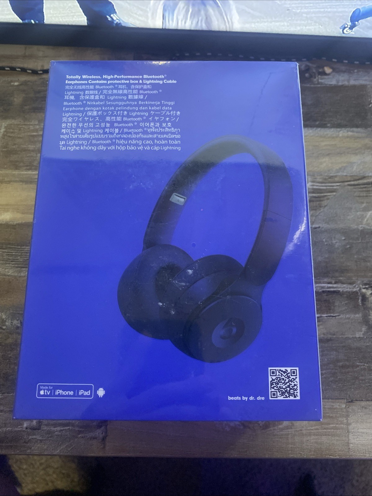 Beats Solo Pro Wireless Noise Cancelling On-Ear Headphones Dark Blue. Nt