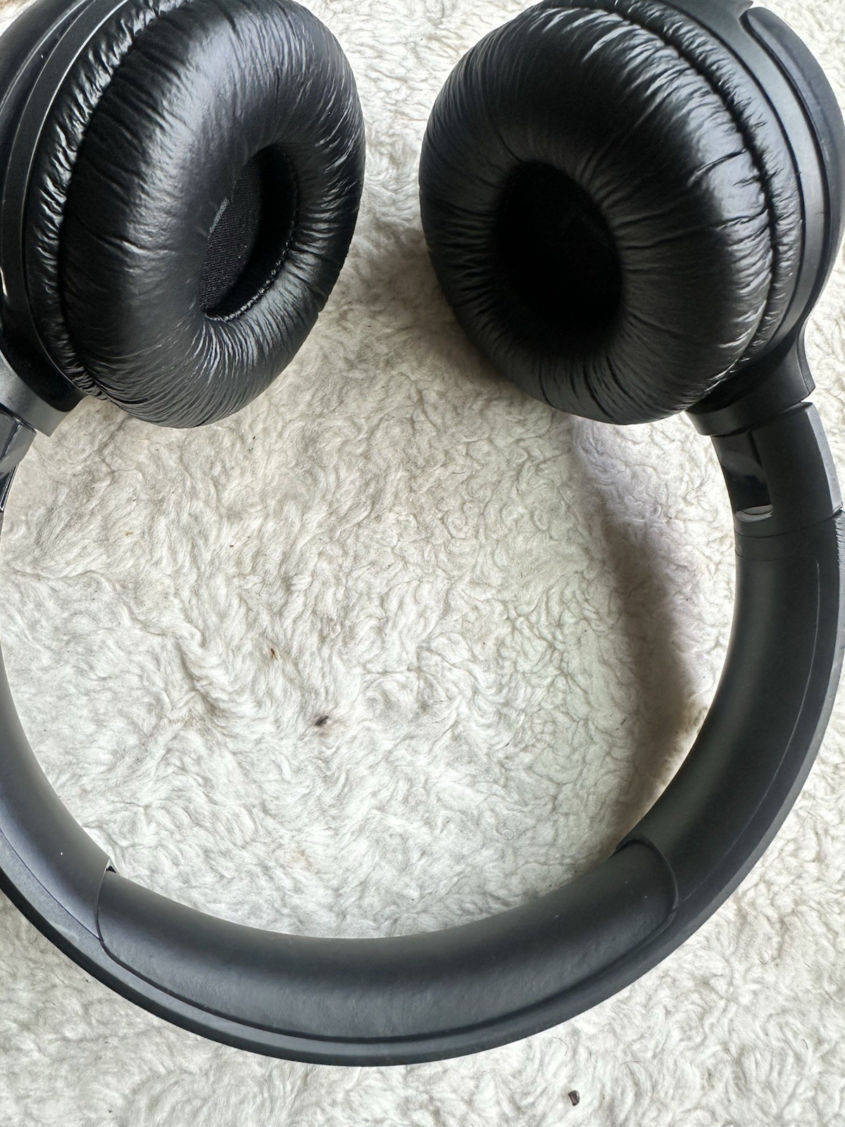 JBL Over-Ear Headphones with Noise Isolation