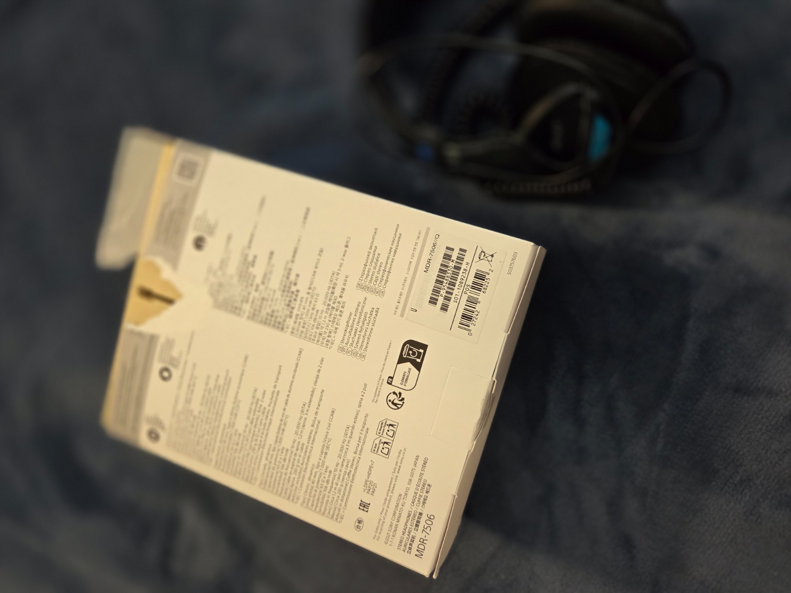 Sony Professional Mdr7506 Sound Monitor Headphones