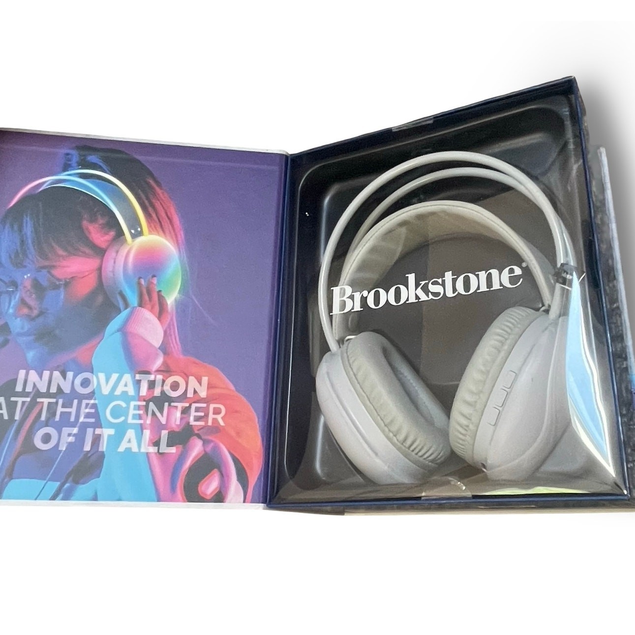 Brookstone Freestyle Glow Wireless LED Headphones Bluetooth Gaming Music Cream