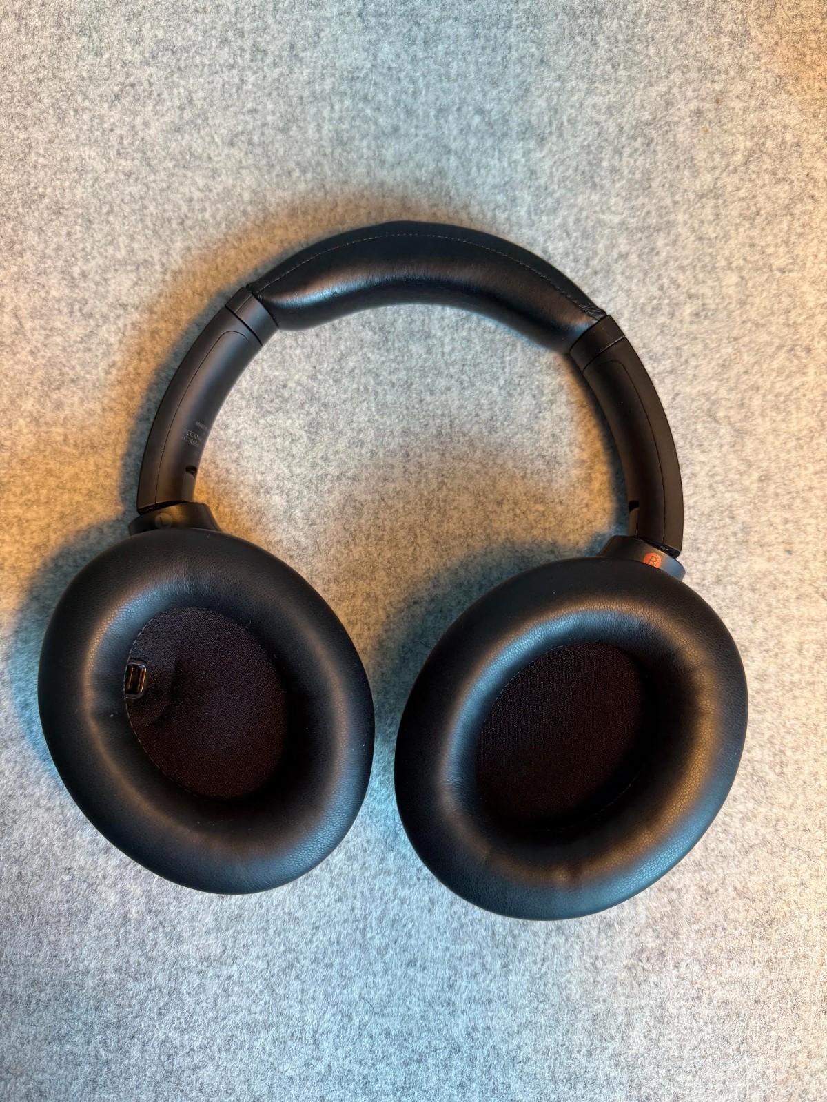 Sony WH-1000XM4 Noise Canceling Headphones – Black – Refreshed – New Pads