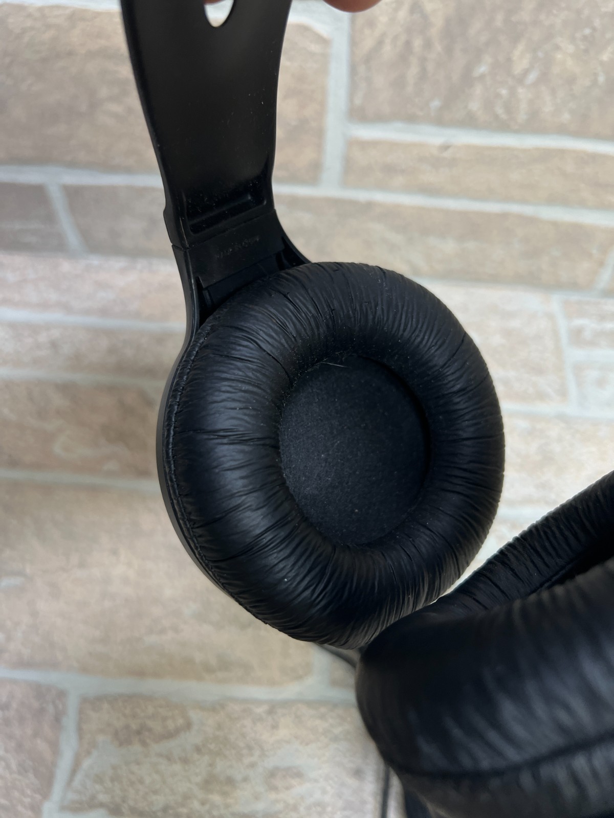Panasonic Stereo Headphones RP-HT161 3.5mm Jack Wired Over The Head