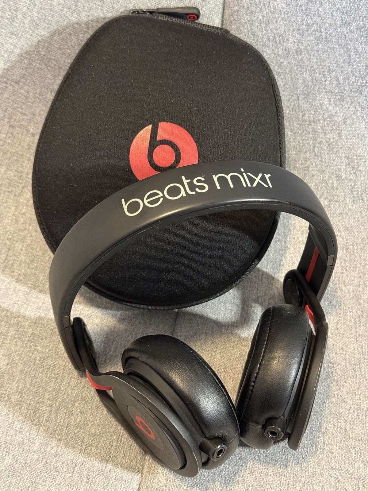 Beats Mixr Mixer Headphones David Guetta Edition Matte Black Limited Edition
