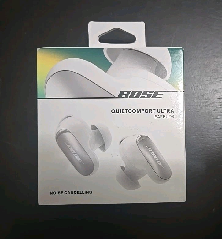Bose QuietComfort Ultra Earbuds – White Smoke – Sealed