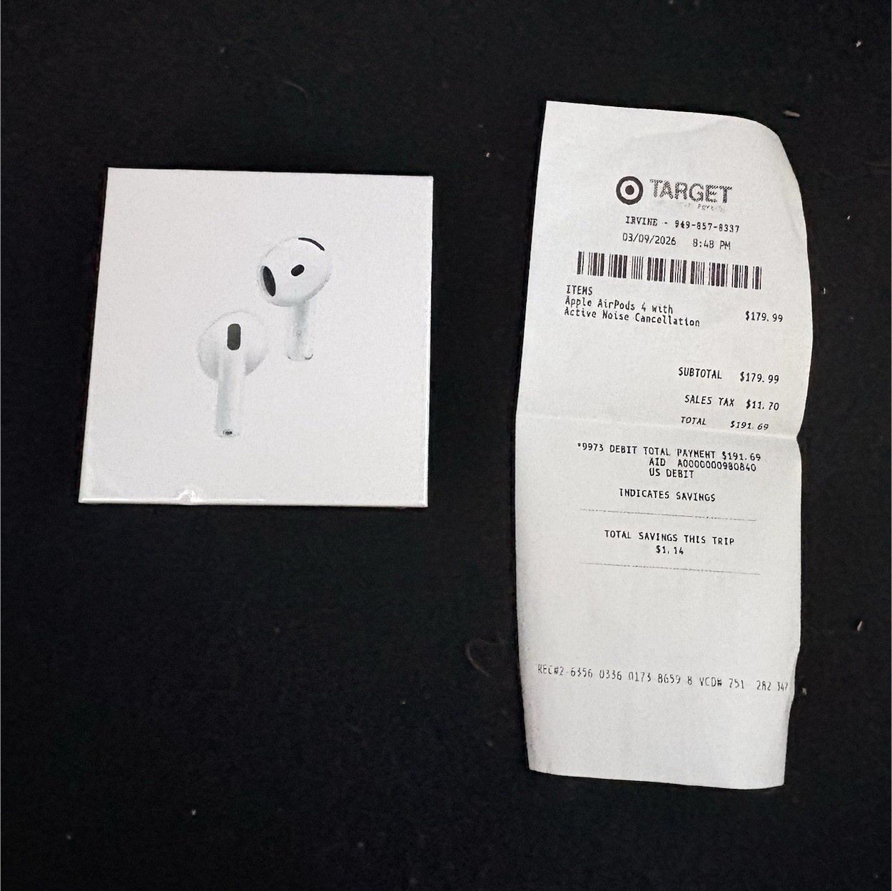 Apple AirPods 4 ANC White Bluetooth In-Ear Earbuds Adaptive EQ Transparency