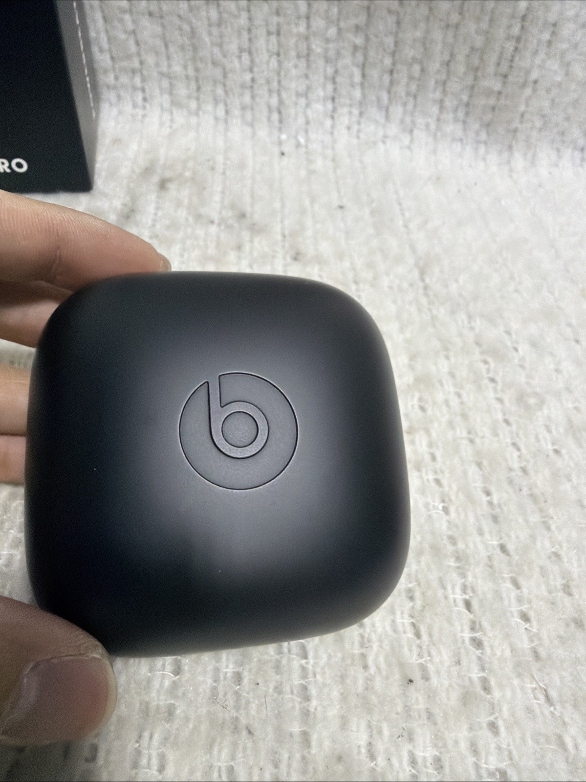 Beats by Dr Dre MV722LLA Powerbeats Pro Wireless Earphones – Ivory Used Once