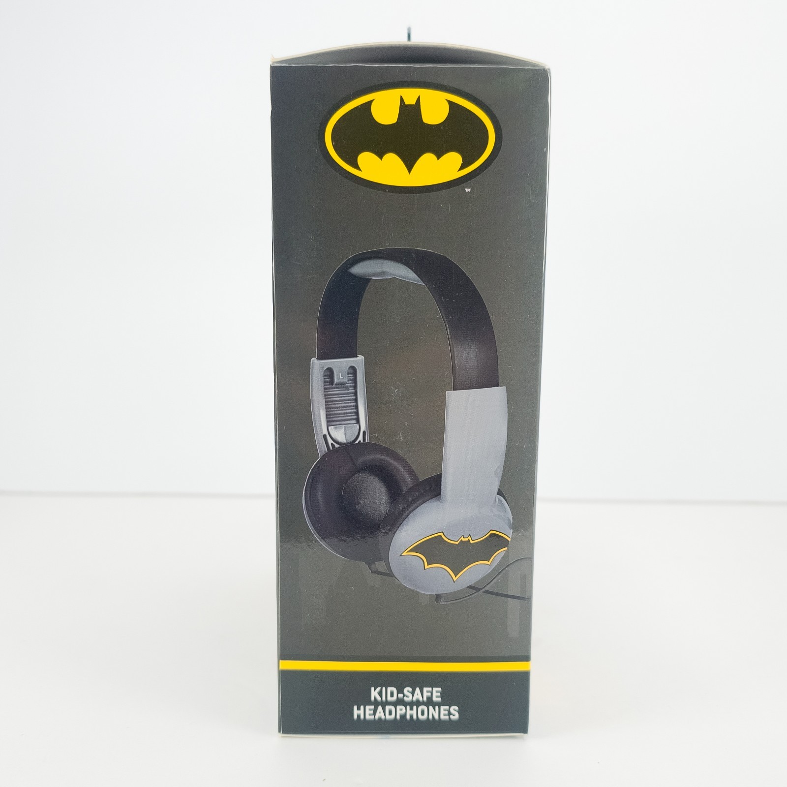DC Batman Kid Safe Headphones Volume Limiting Wired 3.5mm Ages 3-9 School New