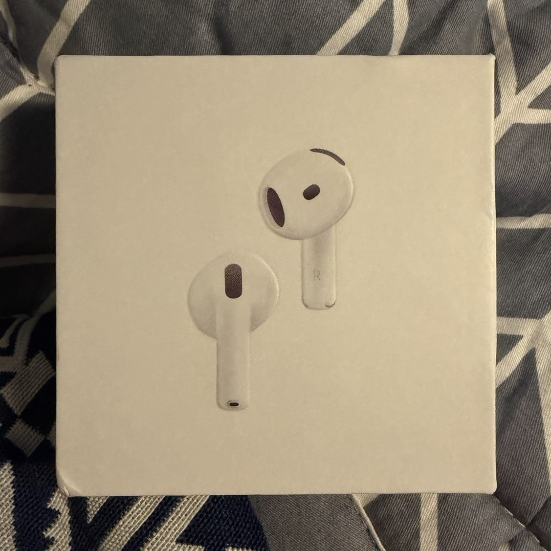 Apple AirPods 4 (ANC) White Bluetooth Earbuds MXP93ZM/A