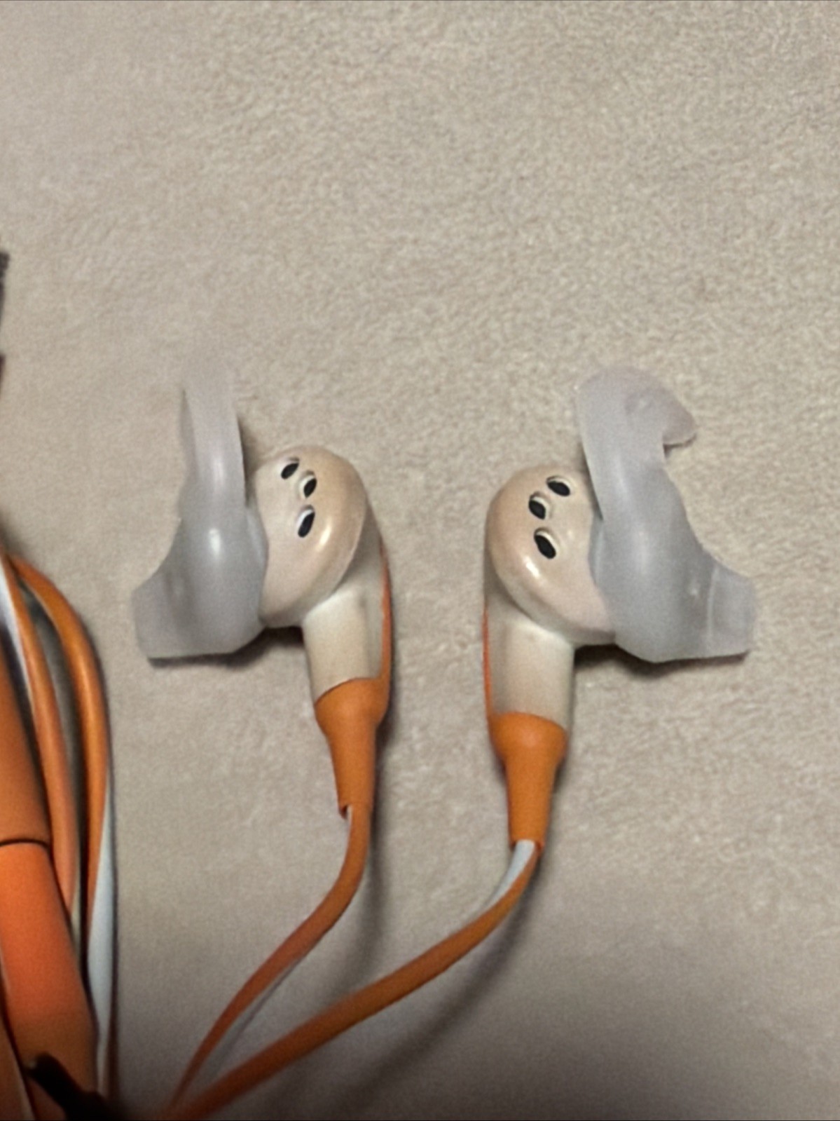 Bose SIE2i Sport Headphones Wired Earbuds Orange 3.5mm w/ Extension Cable