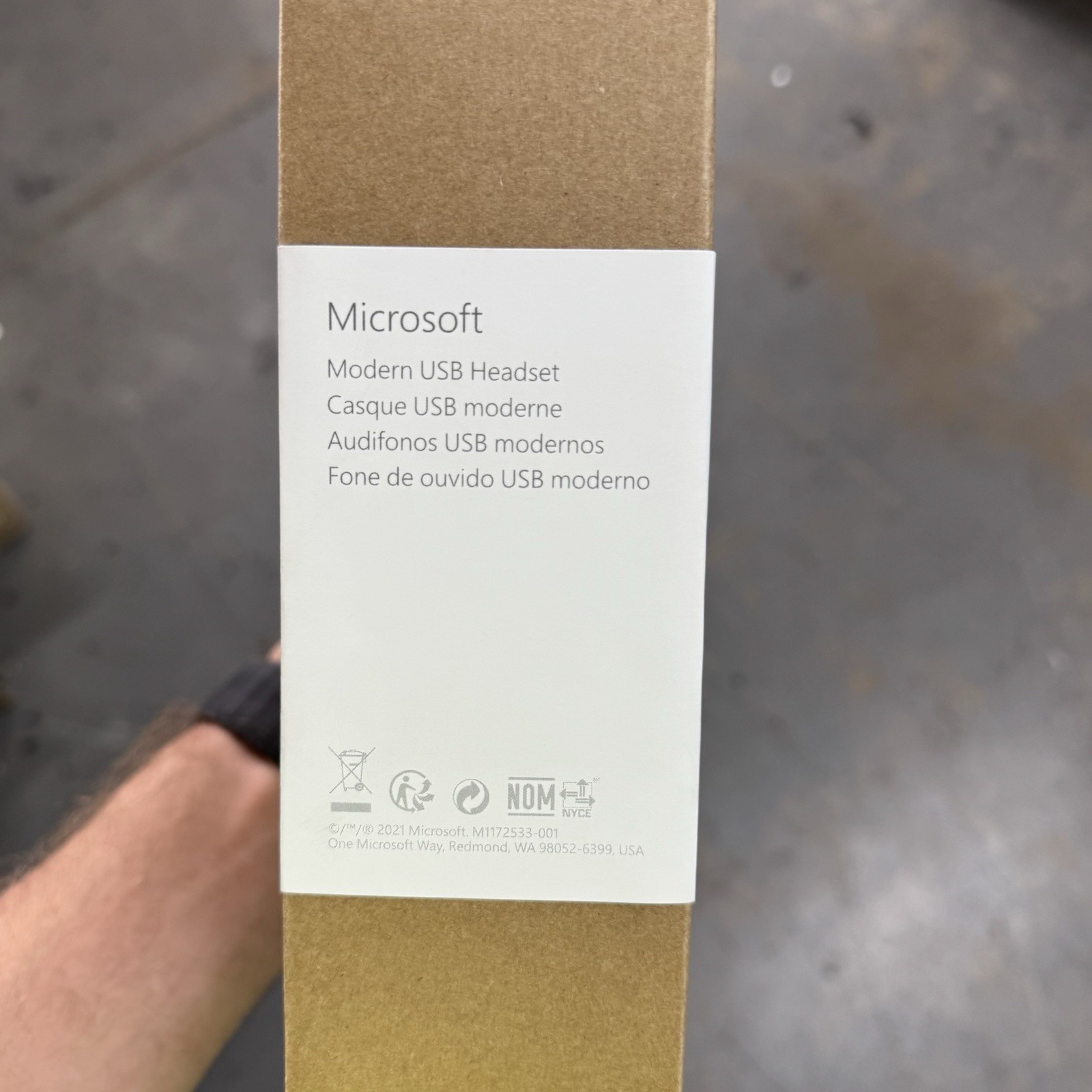 *NEW Microsoft 8JN-00001 Modern USB Headset – Stereo Wired On-ear Binaural Noise