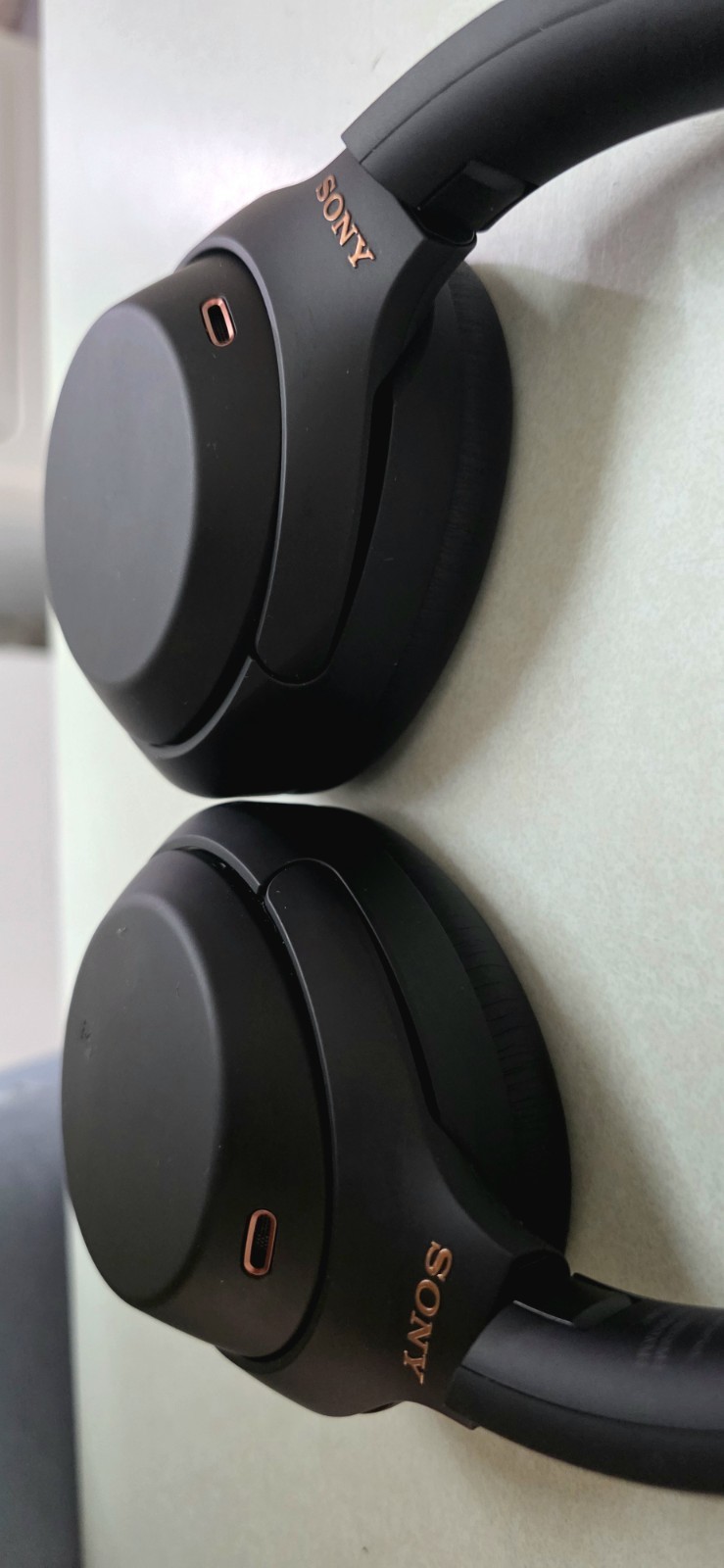 Sony WH-1000XM4 Wireless Bluetooth Headphones Black