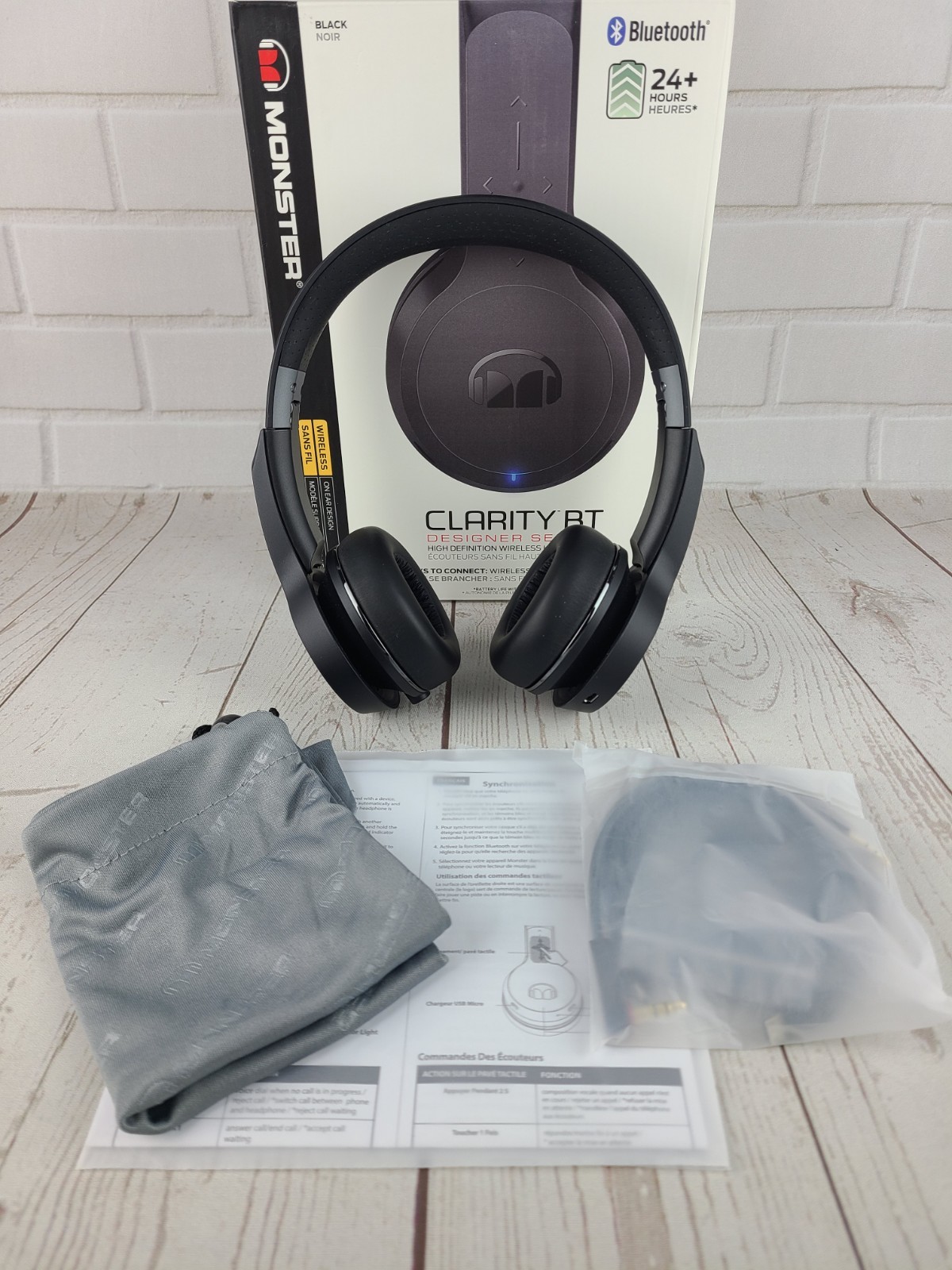 Monster Clarity BT Wireless On Ear Headphones Bluetooth or Wired Designer Series