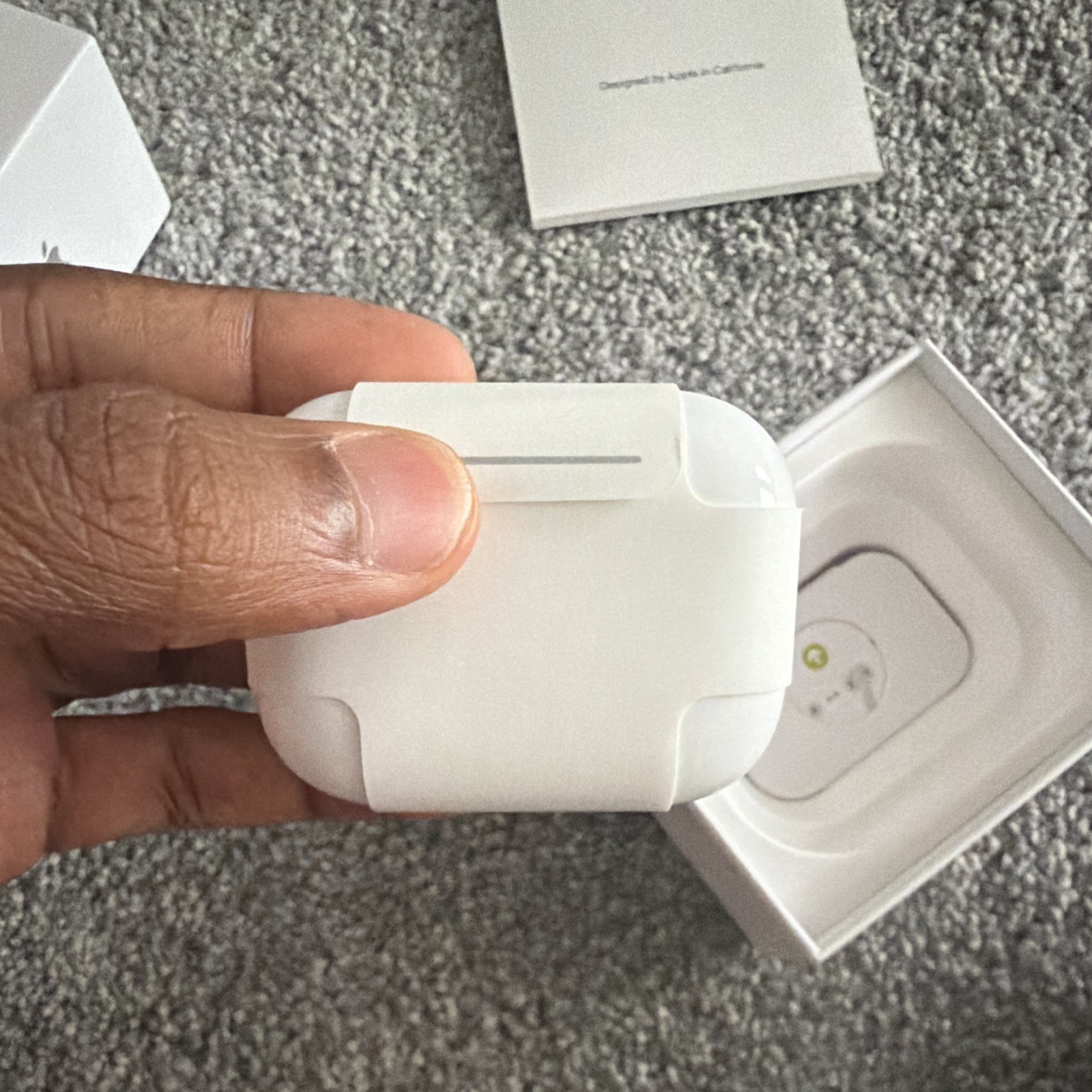 Apple AirPods Pro 3 In-Ear Bluetooth Wireless Earbuds w/ Charging Case White