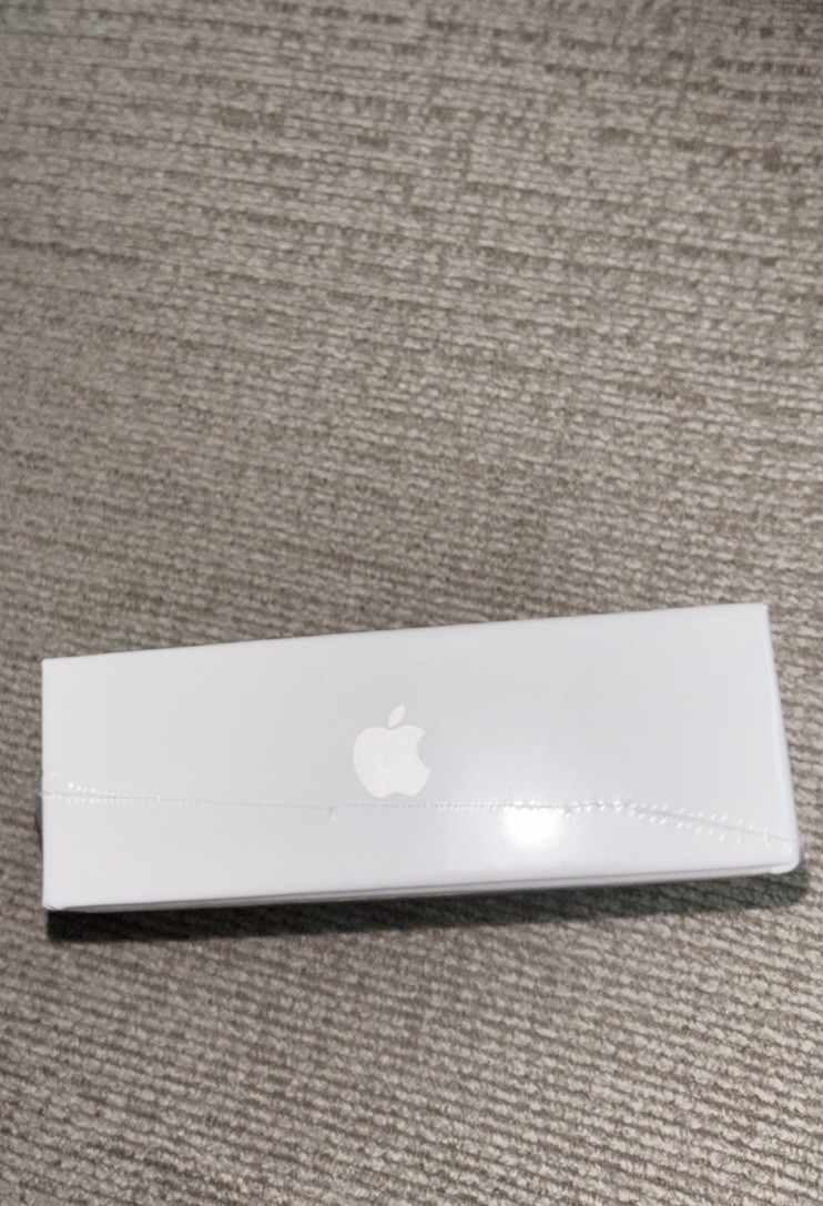 Apple AirPods Gen 3 Brand new & Sealed (2 of 3)