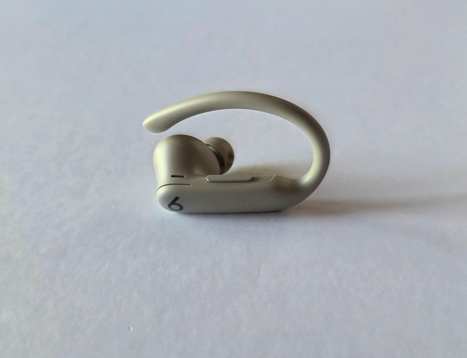 Unused OEM Quick Sand Powerbeats Pro 2 RIGHT SIDE ONLY Wireless Earbud MX733LL/A