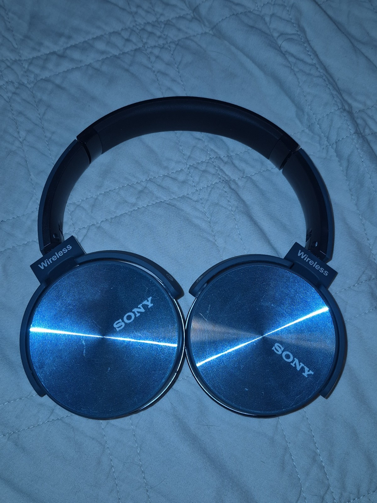 Sony MDR-XB950BT? Bass Boost Bluetooth Wireless Headphones Over-Ear Micro USB
