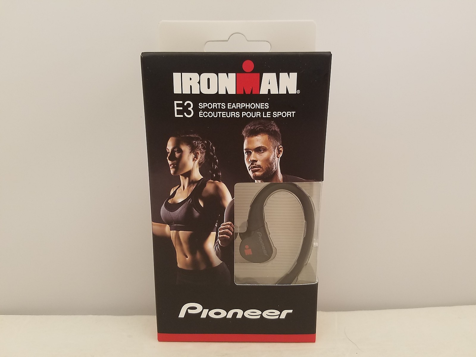 Pioneer IRONMAN E3 Sports Earphones | Black | SE-E3M(B) | SE-E3M(B)CC | Large
