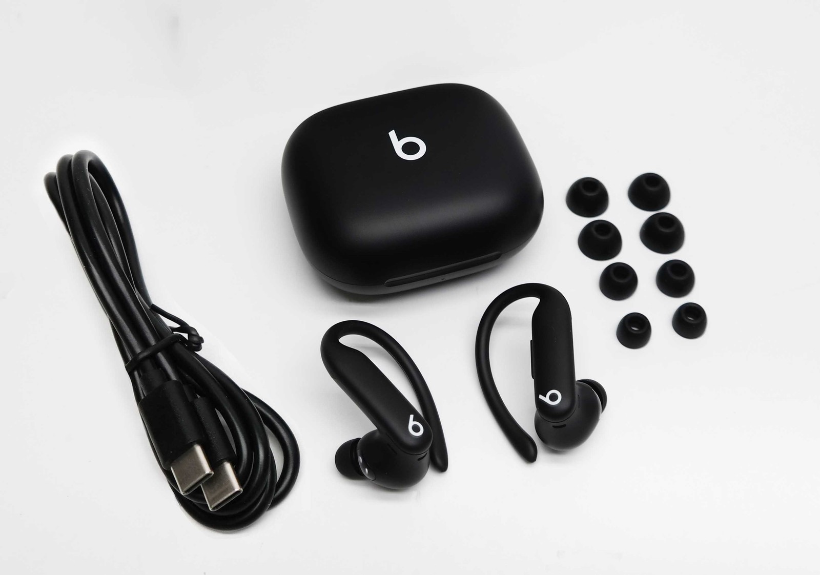 Beats Powerbeats Pro 2 Wireless Bluetooth Earbuds ‎MX723LL/A – Jet Black