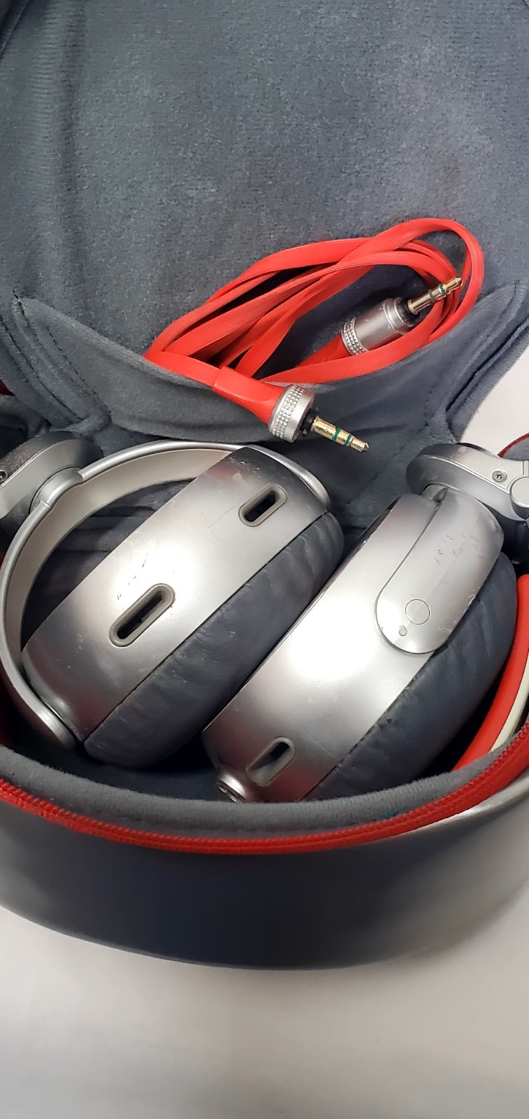 SONY MDR-X10 Wired Headphones Over-Ear Silver Red | Tested Silver and Red