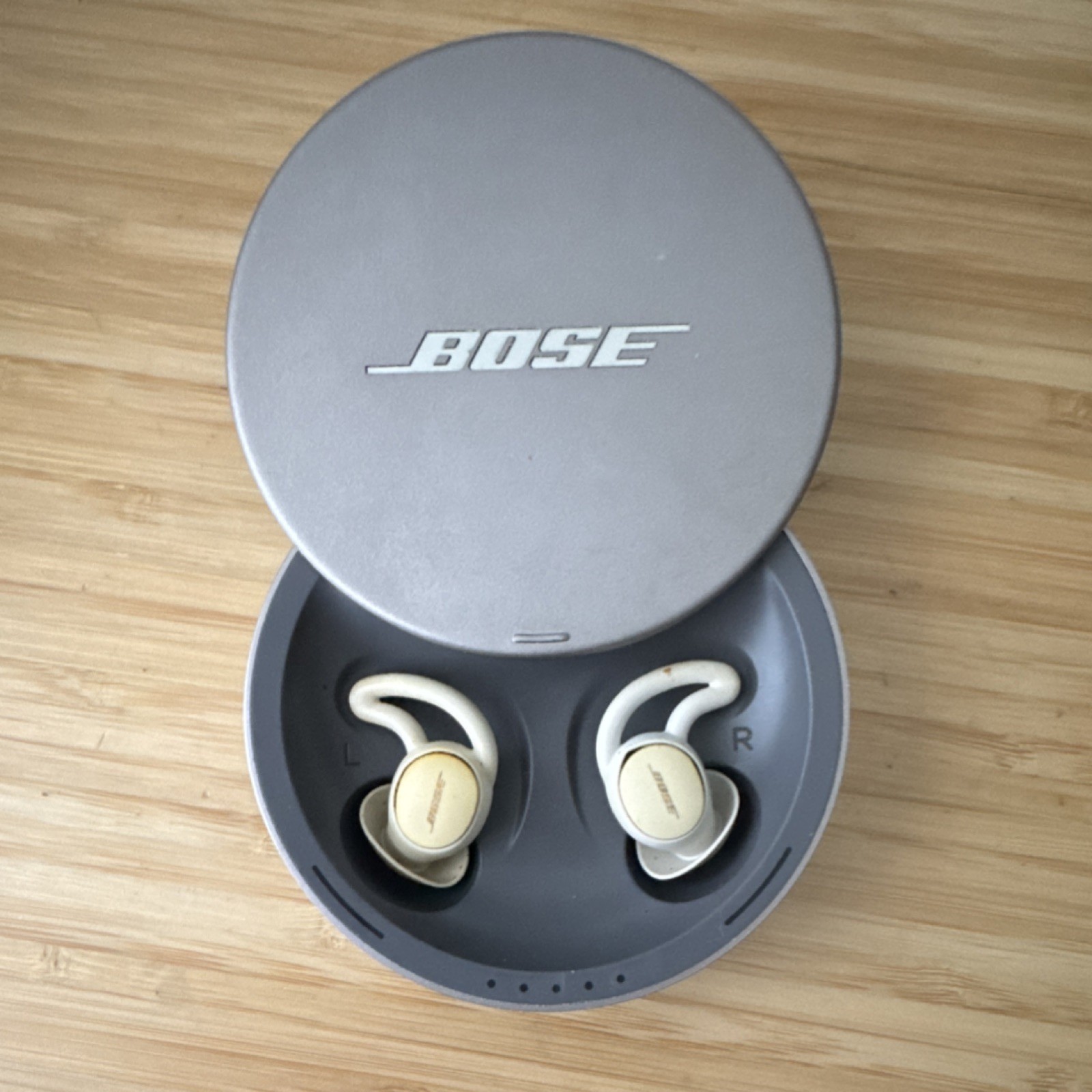 Bose Sleepbuds 2 + Charging Case: For Parts Only