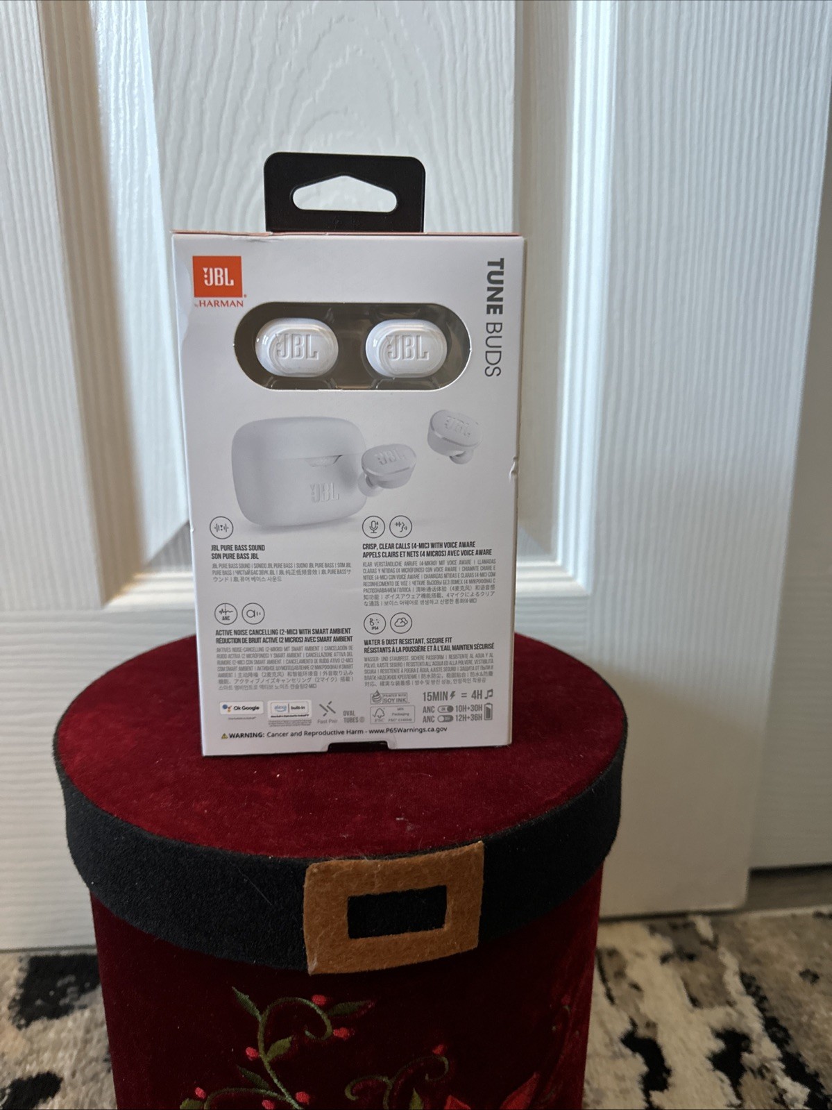 JBL Tune Buds True wireless Noise Cancelling earbuds, White
