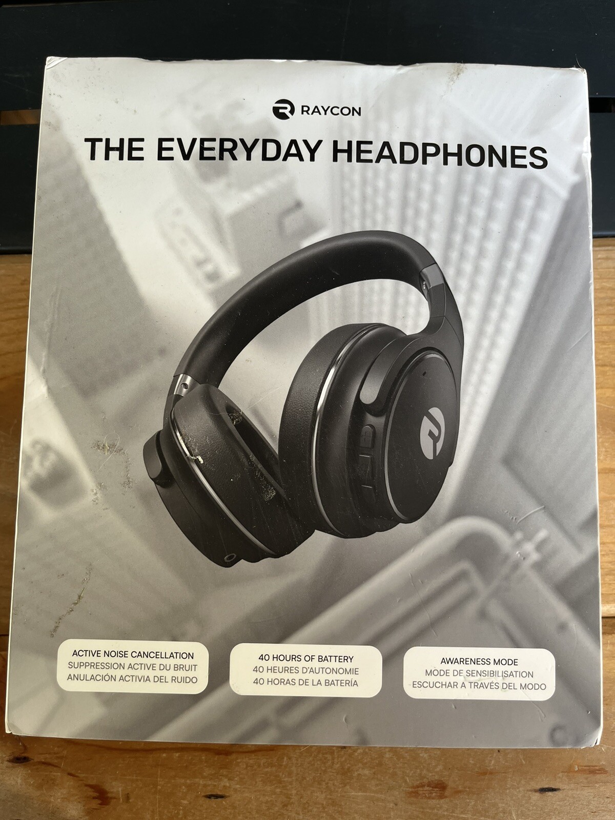 Raycon The Everyday Over-Ear Headphones Wireless Built-in Microphone