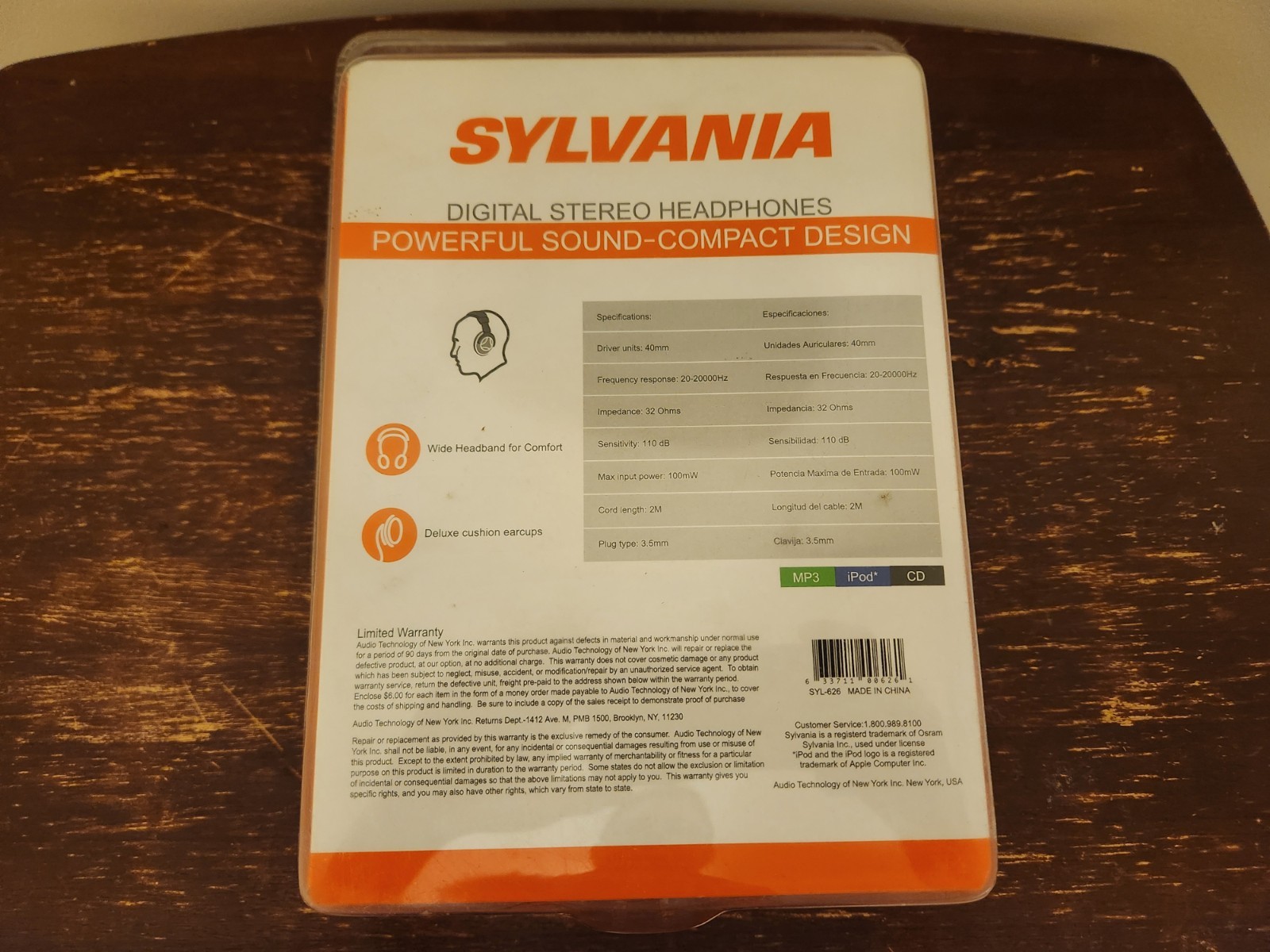 Sylvania SYL-626 Professional Full Size Headphones (Black and Silver)