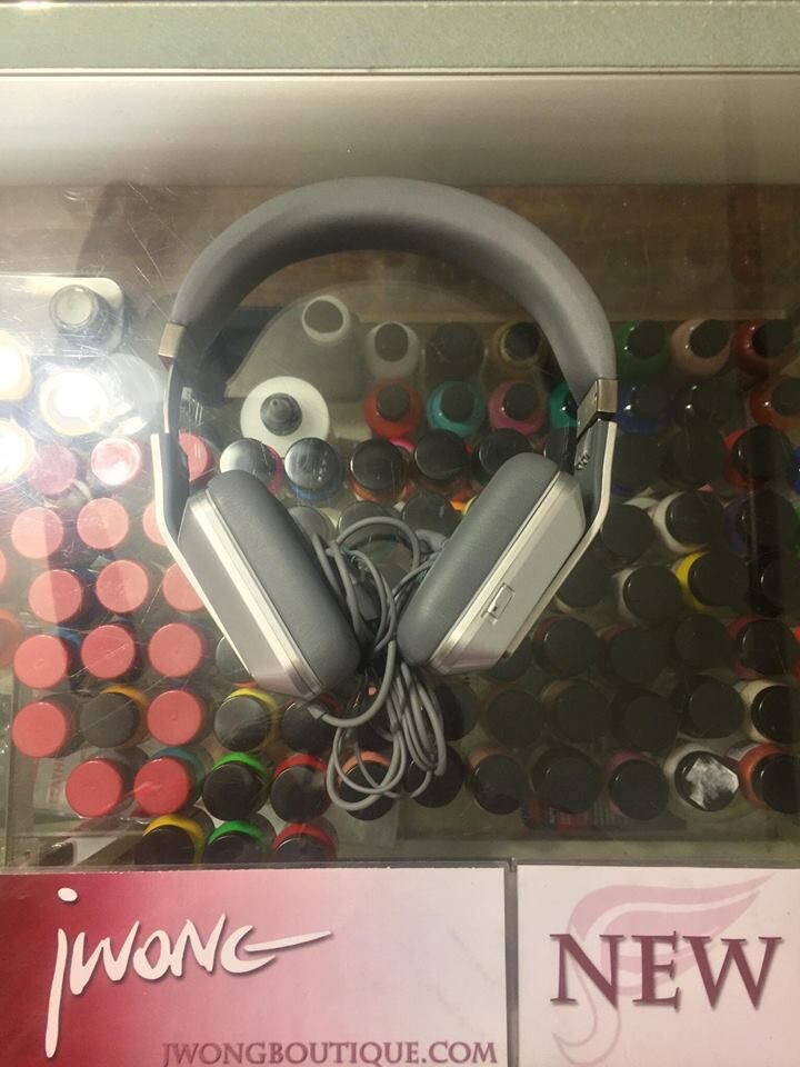 2012 Monster Inspiration Headphone Silver