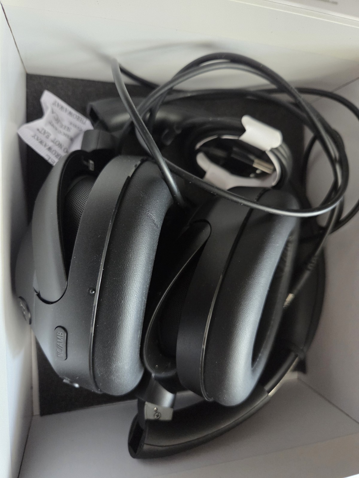 Sony ULT WEAR 900N Wireless Noise Canceling Bluetooth Headphones Black WHULT900N