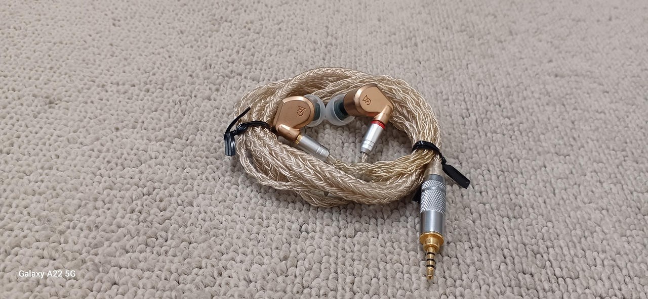 CAMPFIRE AUDIO DORADO Earphones In-Ear Hybrid Driver