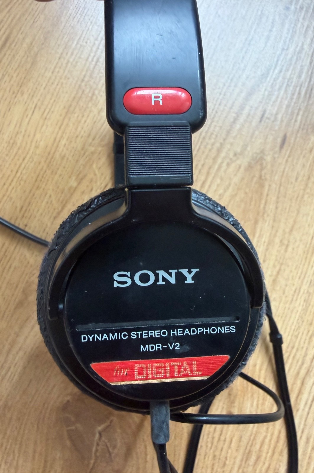 Vintage 80s Sony MDR-V2 Over the Ear Headphones Tested & Works need plug repair!