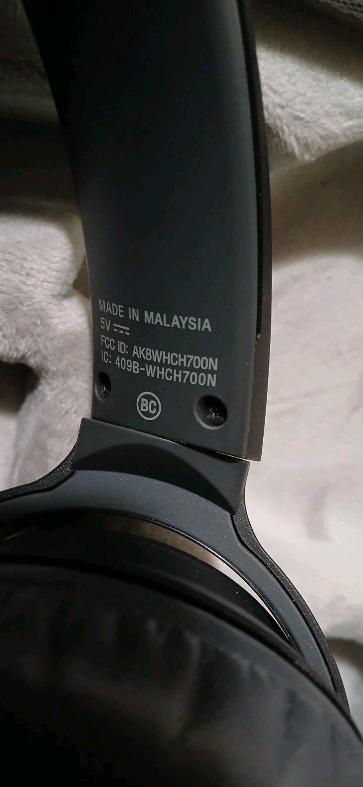 Sony WH-CH700N Wireless Bluetooth NC Noise Canceling Headphones with Carry Case
