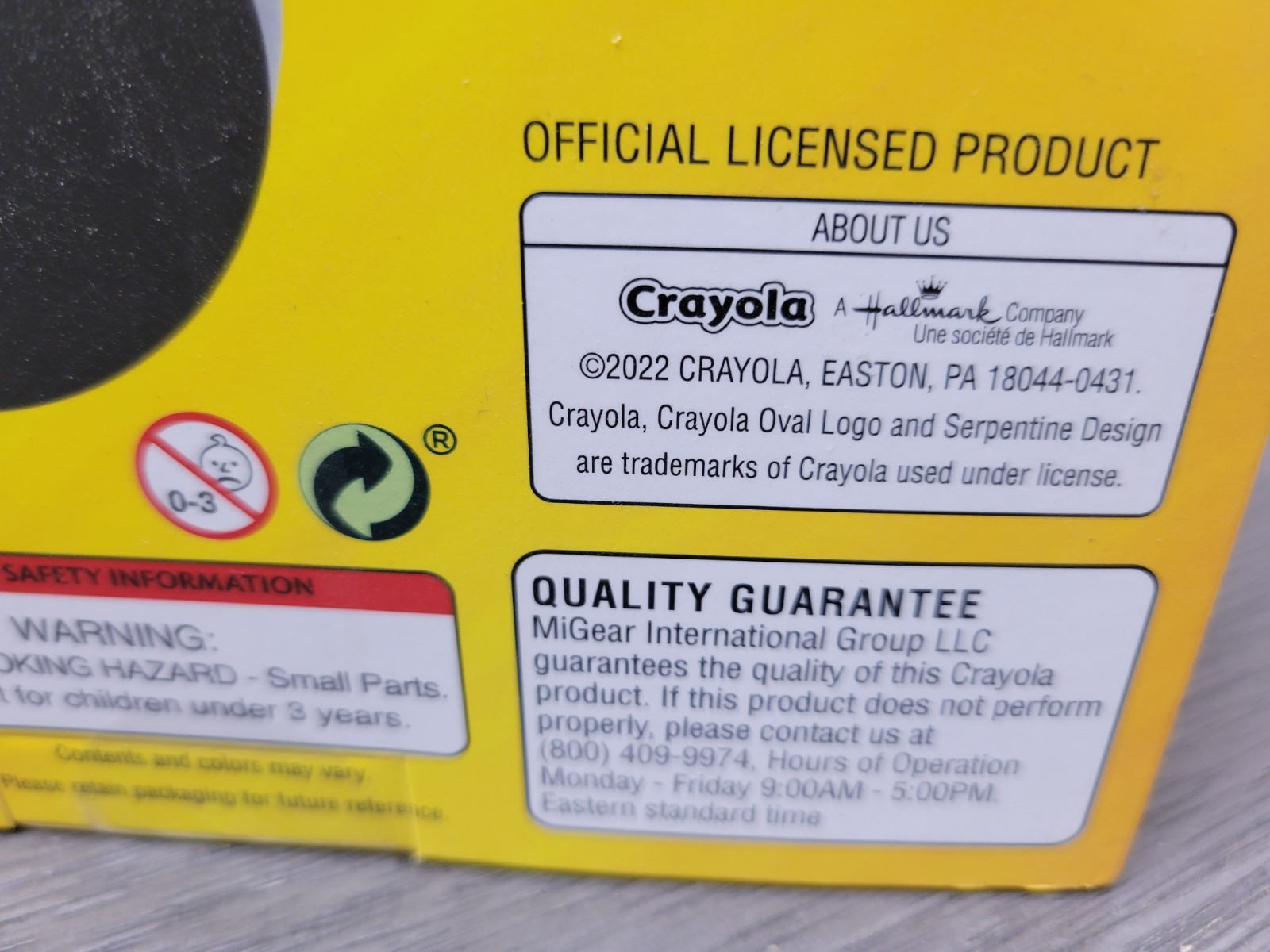 Crayola Cheer Kids’ Wired Headphones (Black/White) (Brand New • Factory Sealed)