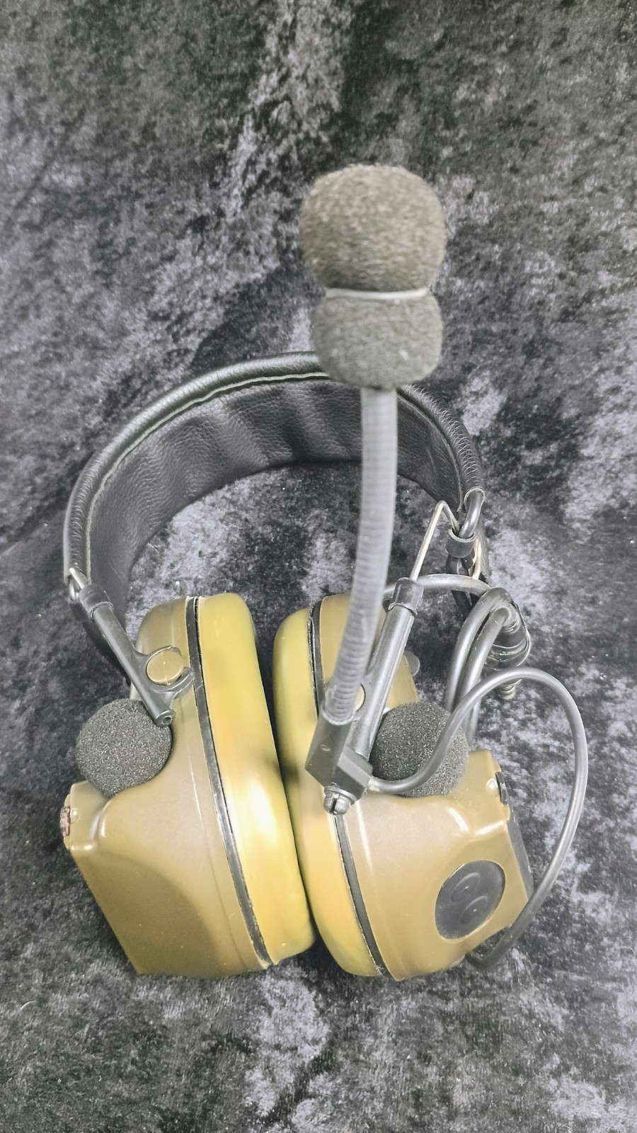 Tactical ComTac Style Headset (Coyote Brown) – AA Battery – AS-IS / For parts
