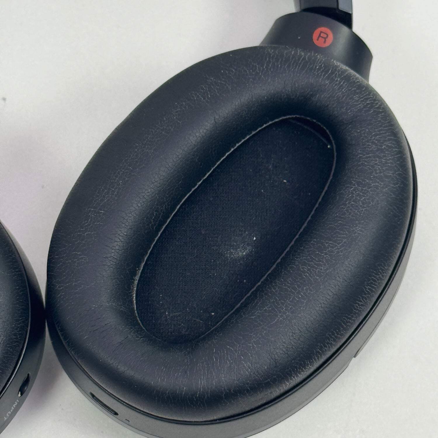 Sony wh1000xm2 Wireless Over-Ear Bluetooth Headphones Black WH1000XM2