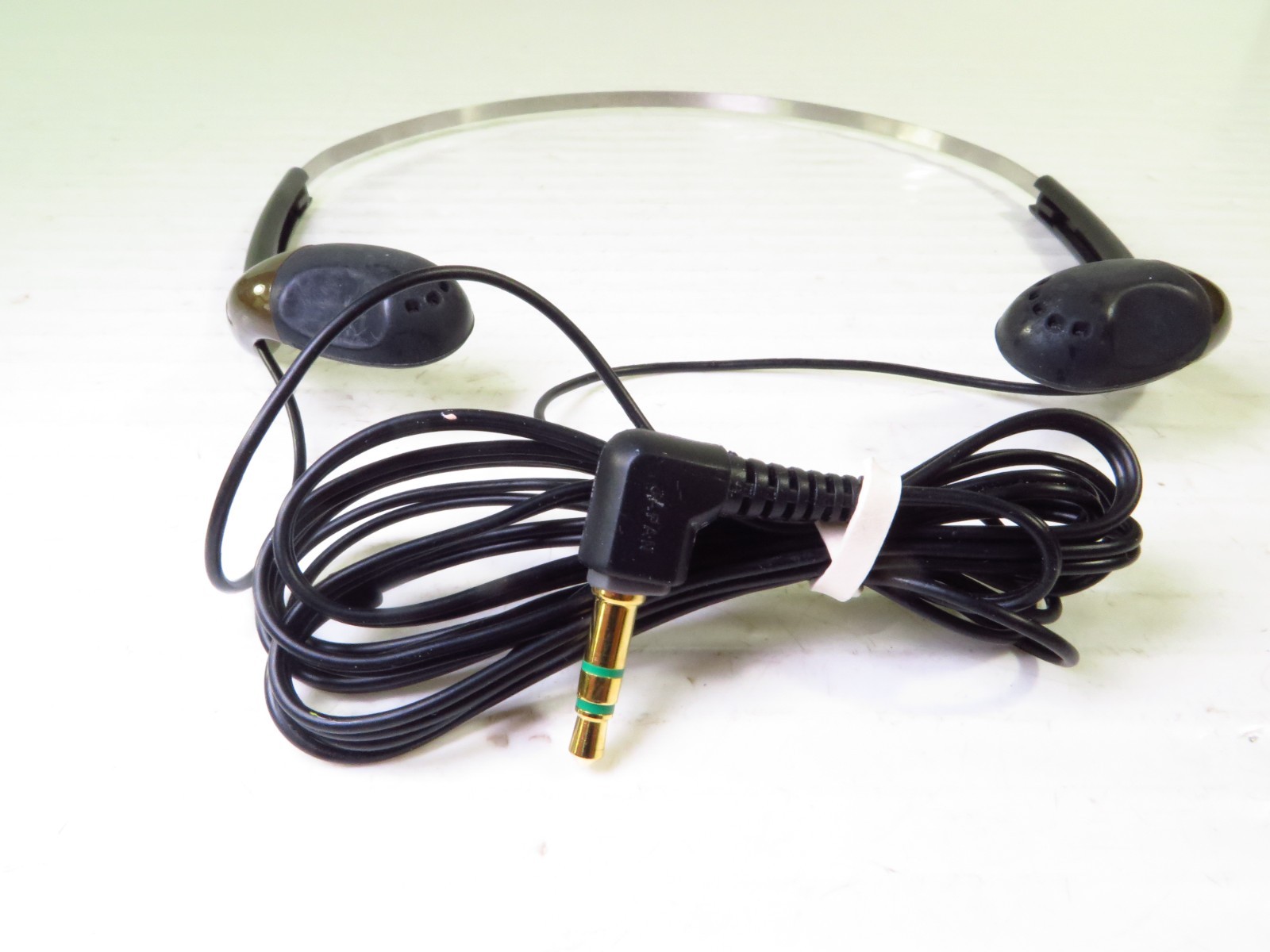Sony MDR-W12 Headphones, 3.5mm Stereo Plug, Black & Brown, Tested