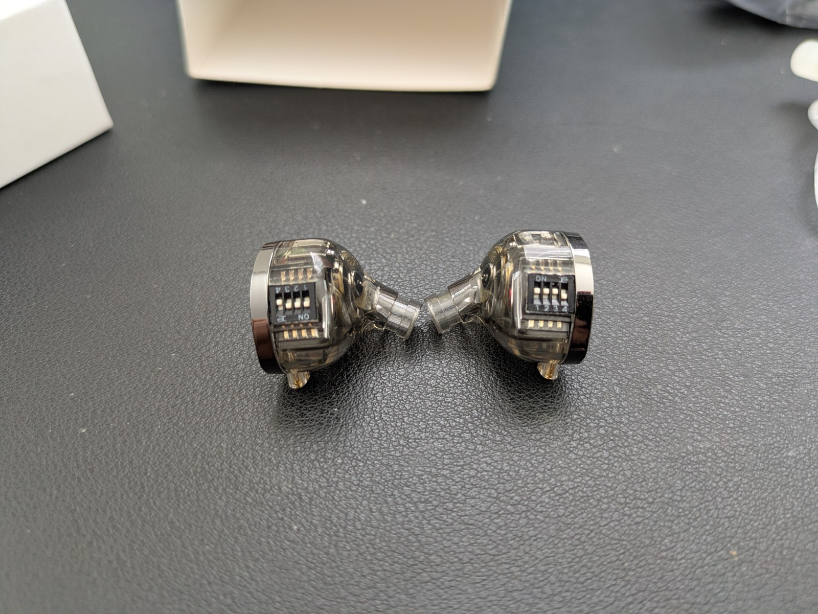 KZ ZS10 Pro 2 IEM – With Extras!