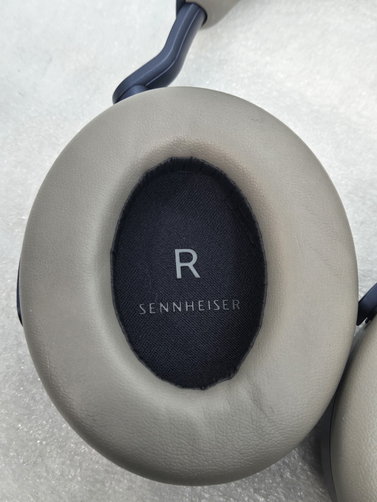 Sennheiser Momentum 4 NC Wireless Headphones Denim Blue FAST FREE SHIPPING b