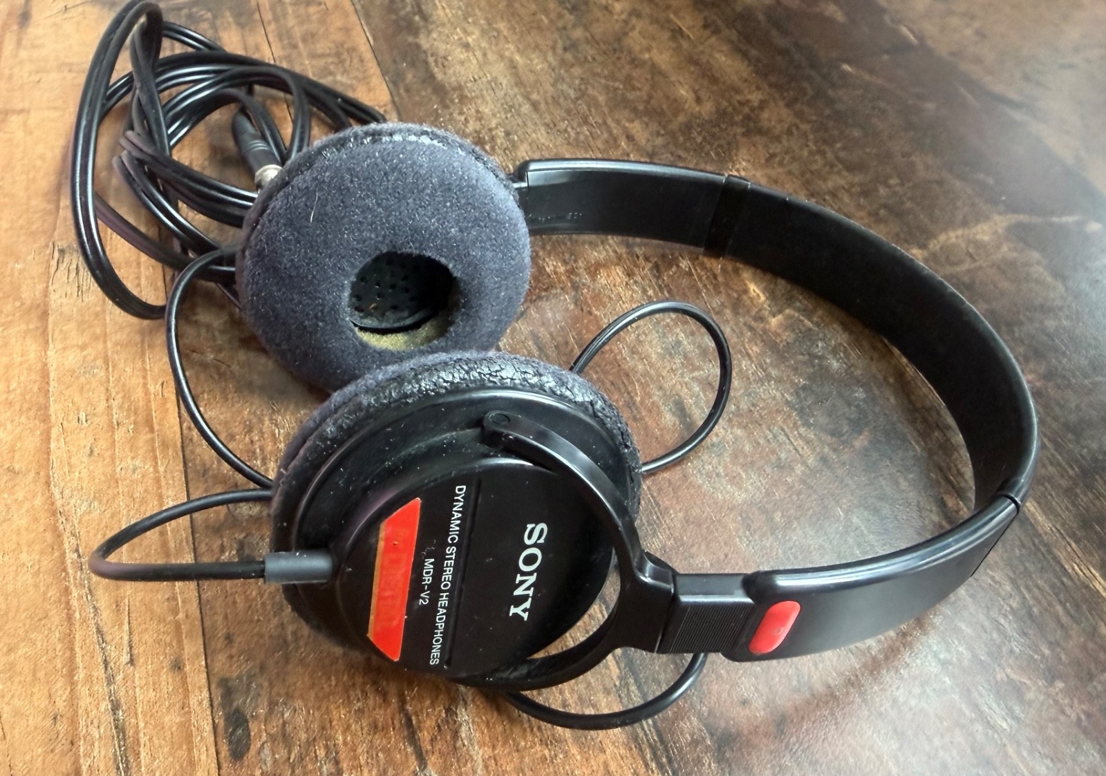 Vintage 80s Sony MDR-V2 Over the Ear Headphones Tested & Works need plug repair!